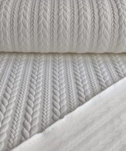 Dehnbarer Strickstoff mit Zopfmuster, Ecru